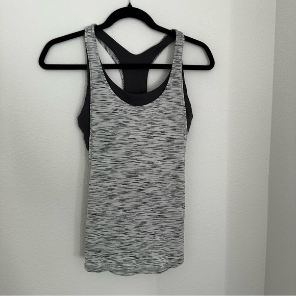 Lululemon On Track Tank Top Tiger Space Dye Black White 2 in 1 Size 4 Women’s - Picture 3 of 8